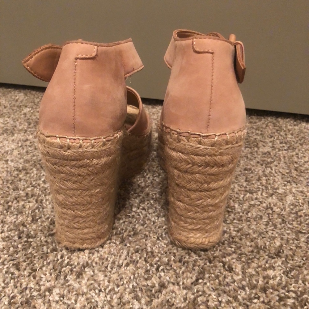 Lightly Used Marc Fisher Alida Sandals - Picture 4 of 5